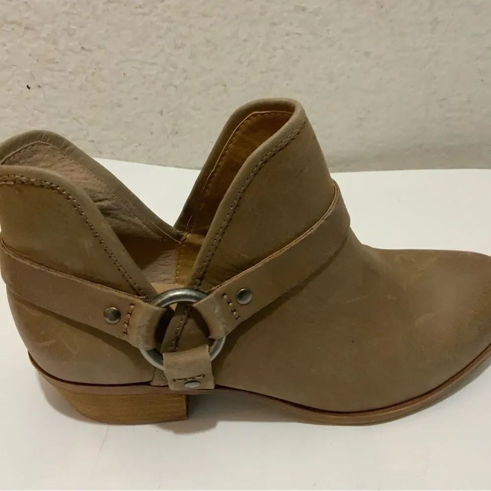 Lucky Brand Jofeen leather booties size 7